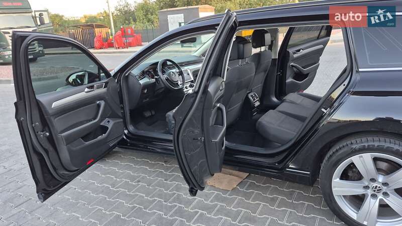 Универсал Volkswagen Passat 2019 в Одессе фото 60 Универсал Volkswagen Passat 2019 в Одессе