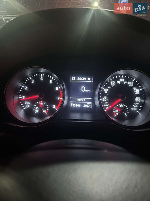 Седан Volkswagen Passat 2017 в Кривом Роге