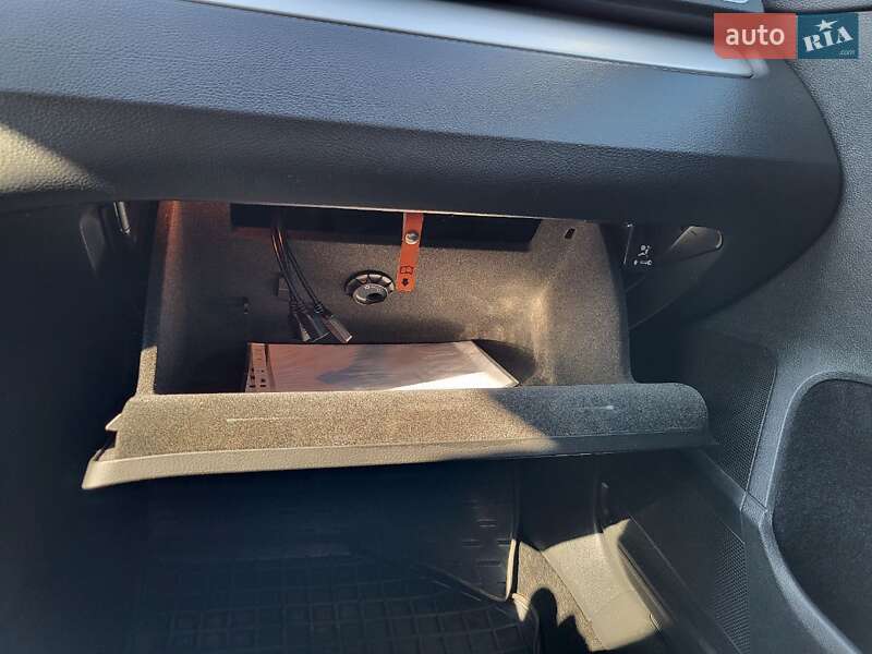 Универсал Volkswagen Passat 2013 в Кривом Роге