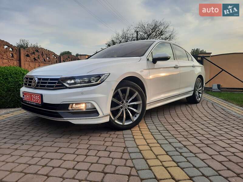 Седан Volkswagen Passat 2018 в Стрые