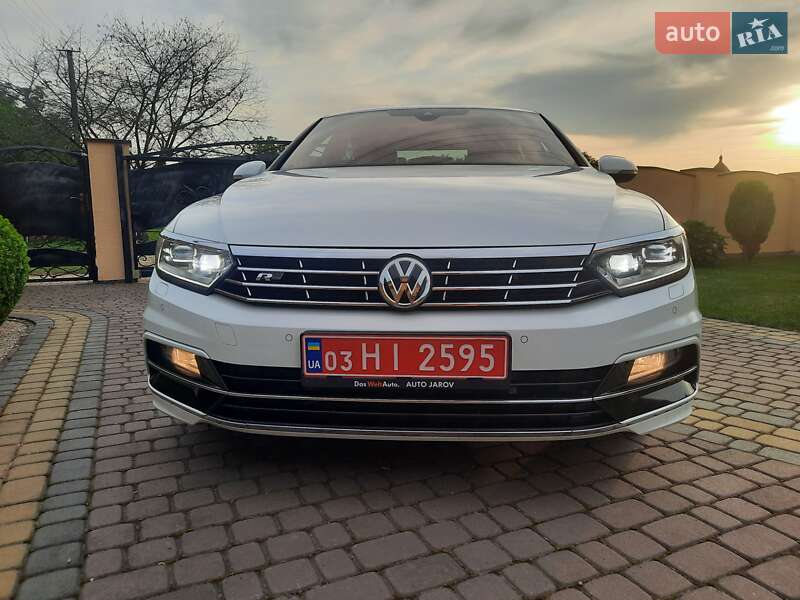 Седан Volkswagen Passat 2018 в Стрые