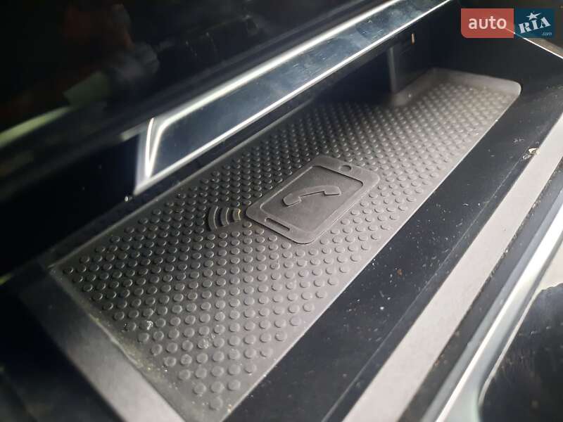 Седан Volkswagen Passat 2018 в Стрые