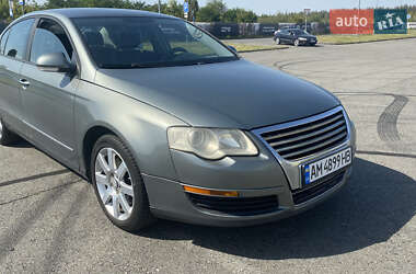 Седан Volkswagen Passat 2006 в Києві