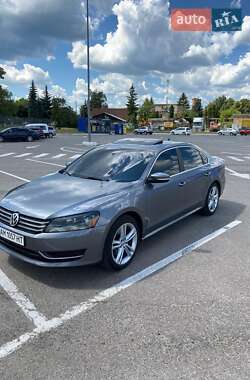 Седан Volkswagen Passat 2014 в Житомире