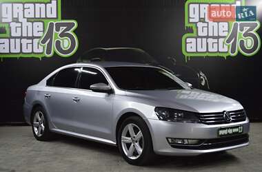 Седан Volkswagen Passat 2012 в Одесі