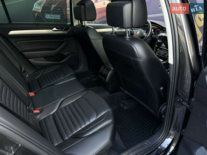 Универсал Volkswagen Passat 2018 в Стрые