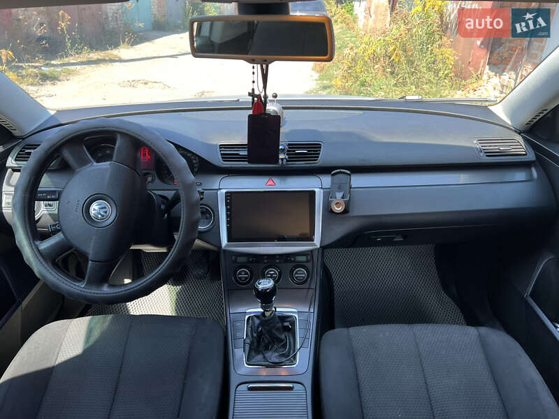 Універсал Volkswagen Passat 2006 в Умані