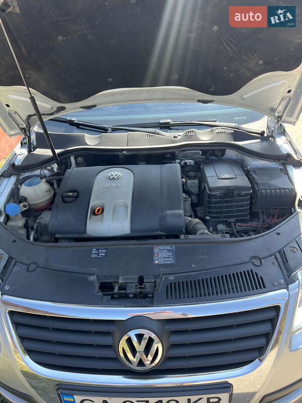 Універсал Volkswagen Passat 2006 в Умані