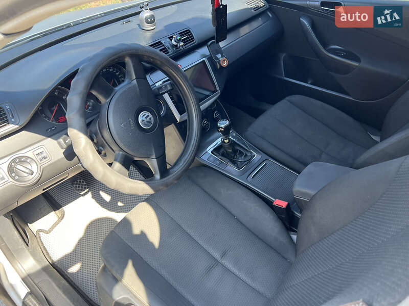 Універсал Volkswagen Passat 2006 в Умані