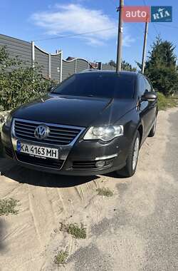 Універсал Volkswagen Passat 2008 в Києві