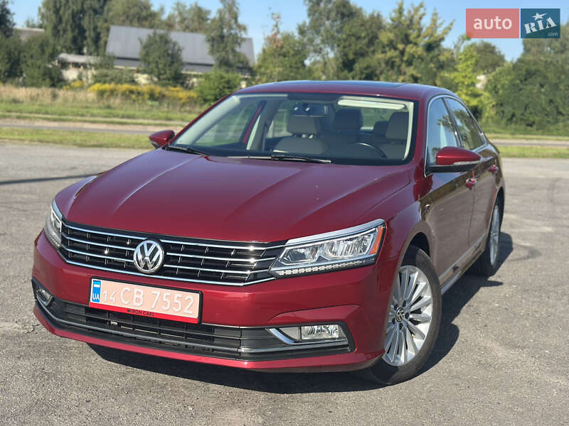 Седан Volkswagen Passat 2017 в Львове