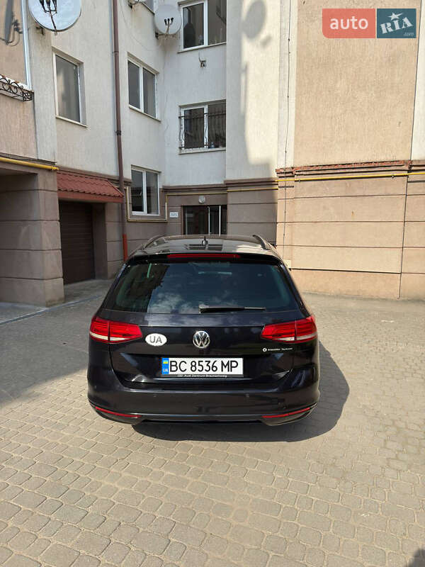 Универсал Volkswagen Passat 2018 в Николаеве фото 5 Универсал Volkswagen Passat 2018 в Николаеве