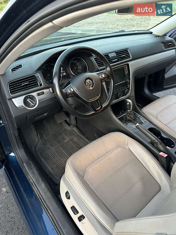 Седан Volkswagen Passat 2018 в Пирятине