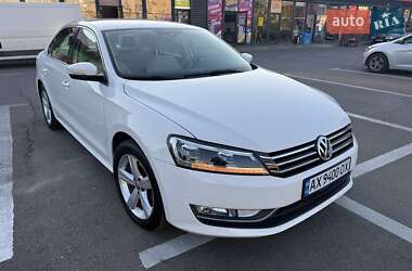 Седан Volkswagen Passat 2015 в Харькове