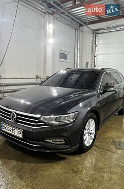 Универсал Volkswagen Passat 2020 в 