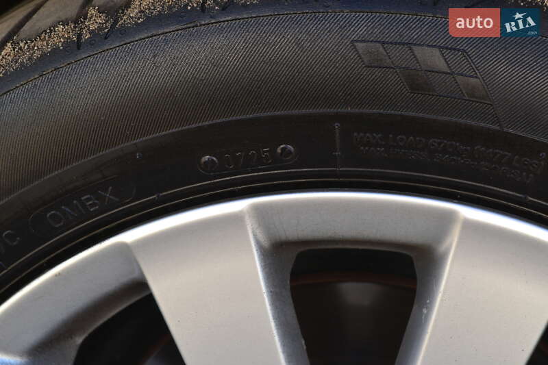 Универсал Volkswagen Passat 2010 в Запорожье