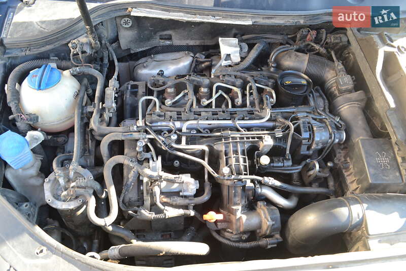 Универсал Volkswagen Passat 2010 в Запорожье