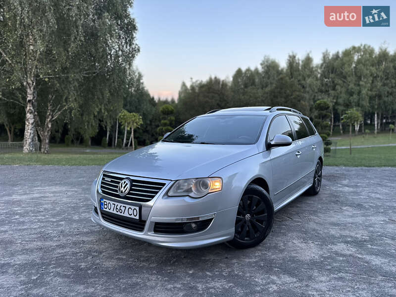 Універсал Volkswagen Passat 2010 в 