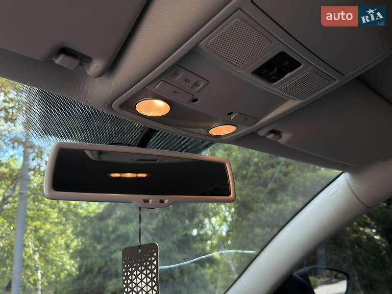 Седан Volkswagen Passat 2012 в Павлограде