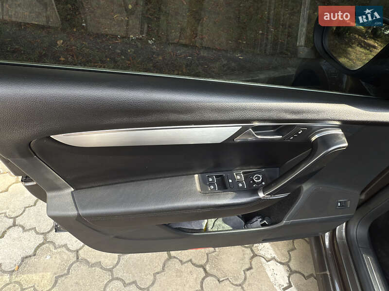 Седан Volkswagen Passat 2012 в Павлограде