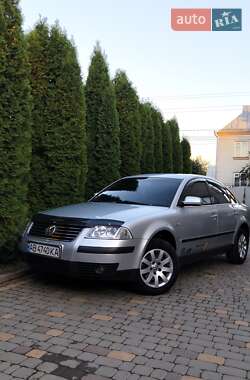 Седан Volkswagen Passat 2001 в Тульчине