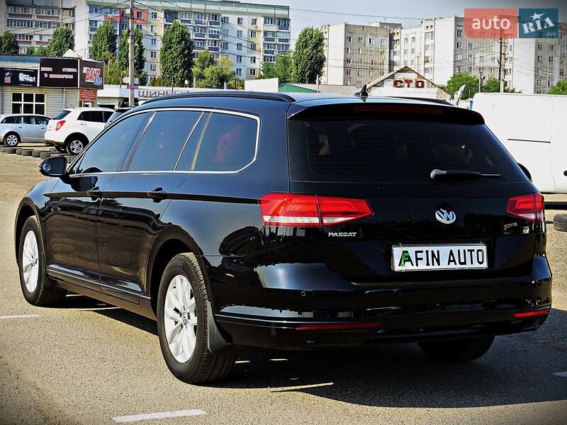 Універсал Volkswagen Passat 2017 в Черкасах фото 4 Універсал Volkswagen Passat 2017 в Черкасах