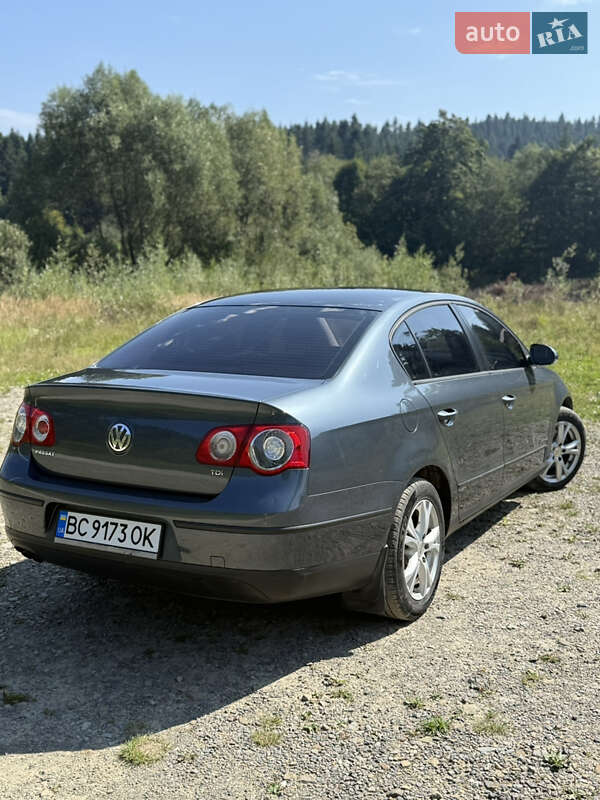 Седан Volkswagen Passat 2008 в Бориславі
