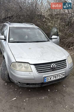 Универсал Volkswagen Passat 2001 в Староконстантинове