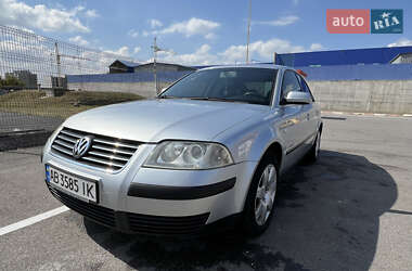 Седан Volkswagen Passat 2002 в Виннице