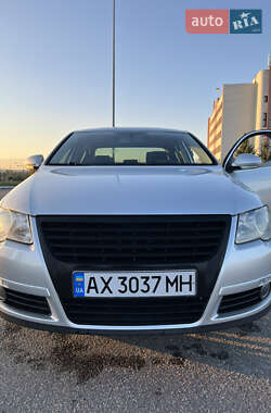Седан Volkswagen Passat 2008 в Харкові