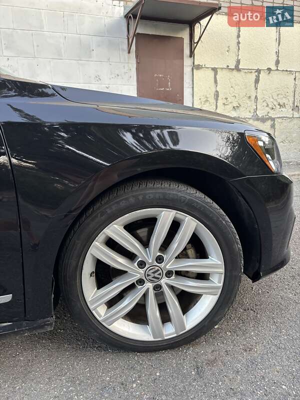 Седан Volkswagen Passat 2018 в Кропивницком