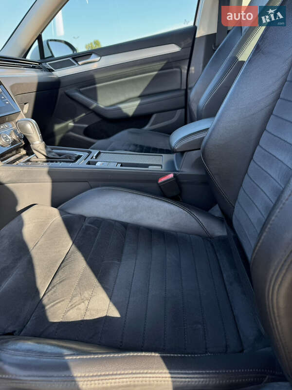 Універсал Volkswagen Passat 2018 в Києві