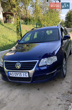 Універсал Volkswagen Passat 2006 в Сваляві
