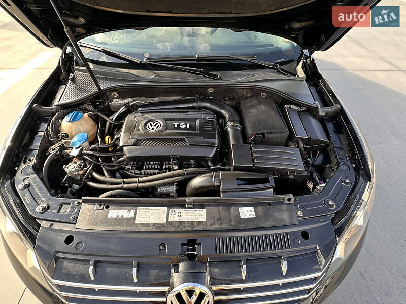 Седан Volkswagen Passat 2013 в Києві
