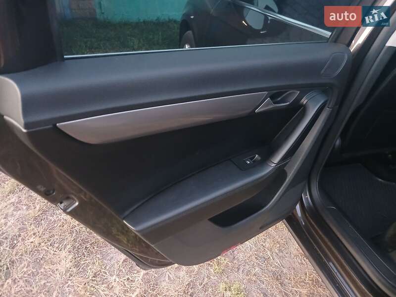 Универсал Volkswagen Passat 2014 в Киеве