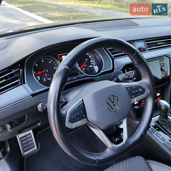 Универсал Volkswagen Passat 2020 в Кременчуге