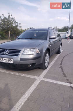 Універсал Volkswagen Passat 2003 в Дубні