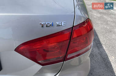 Седан Volkswagen Passat 2014 в 