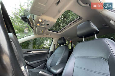 Седан Volkswagen Passat 2014 в 