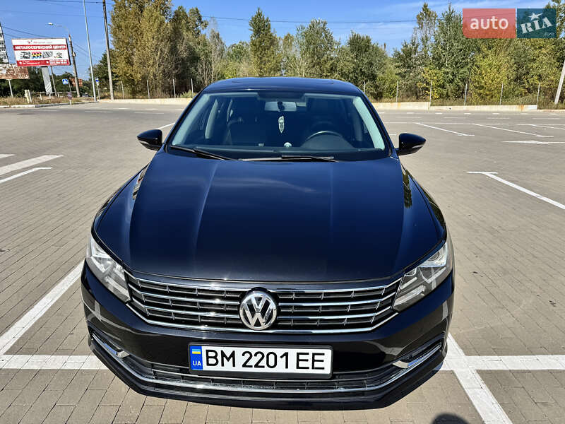 Седан Volkswagen Passat 2018 в Сумах
