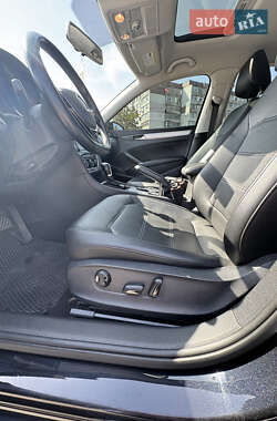 Седан Volkswagen Passat 2018 в Сумах