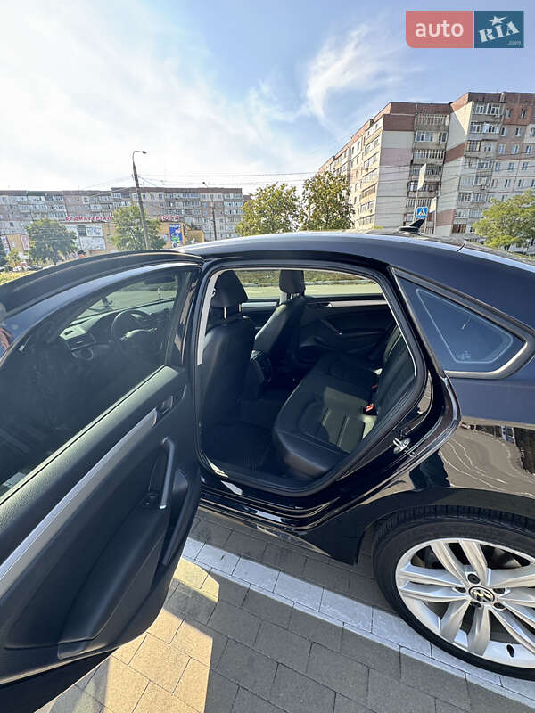 Седан Volkswagen Passat 2018 в Сумах