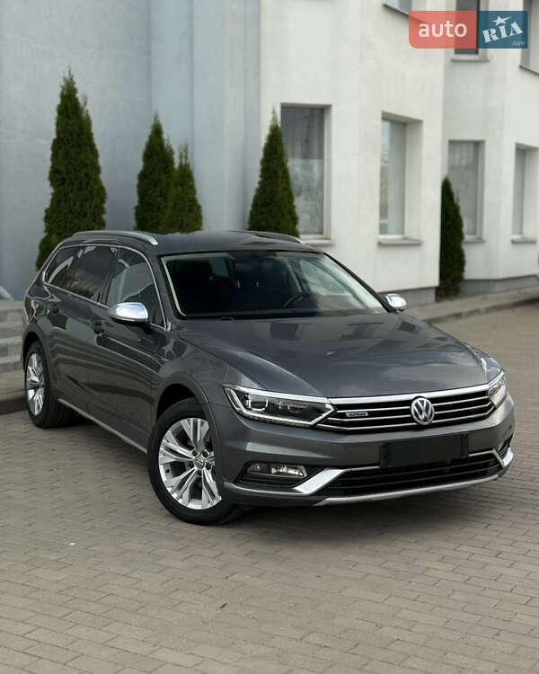 Универсал Volkswagen Passat 2017 в Житомире фото 8 Универсал Volkswagen Passat 2017 в Житомире