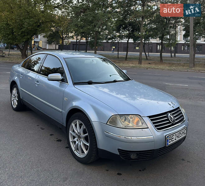 Седан Volkswagen Passat 2002 в Николаеве