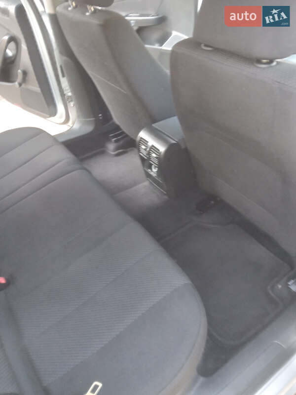 Универсал Volkswagen Passat 2006 в Виноградове