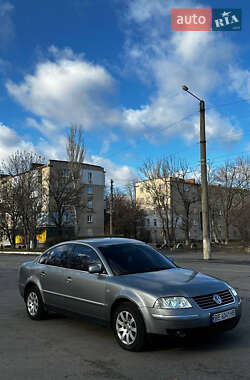 Седан Volkswagen Passat 2002 в Первомайську