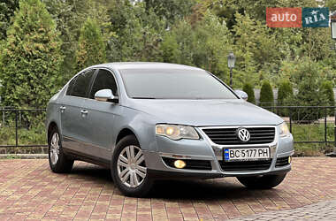 Седан Volkswagen Passat 2006 в Жовкве