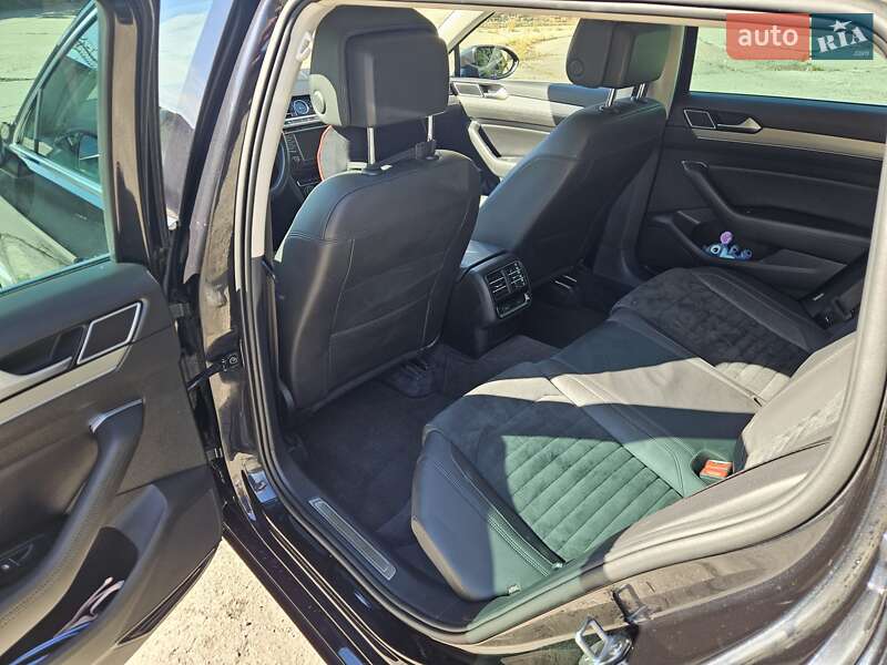 Універсал Volkswagen Passat 2017 в Українці