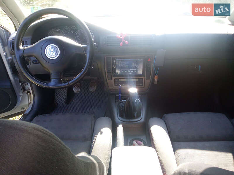 Универсал Volkswagen Passat 2004 в Одессе фото 6 Универсал Volkswagen Passat 2004 в Одессе