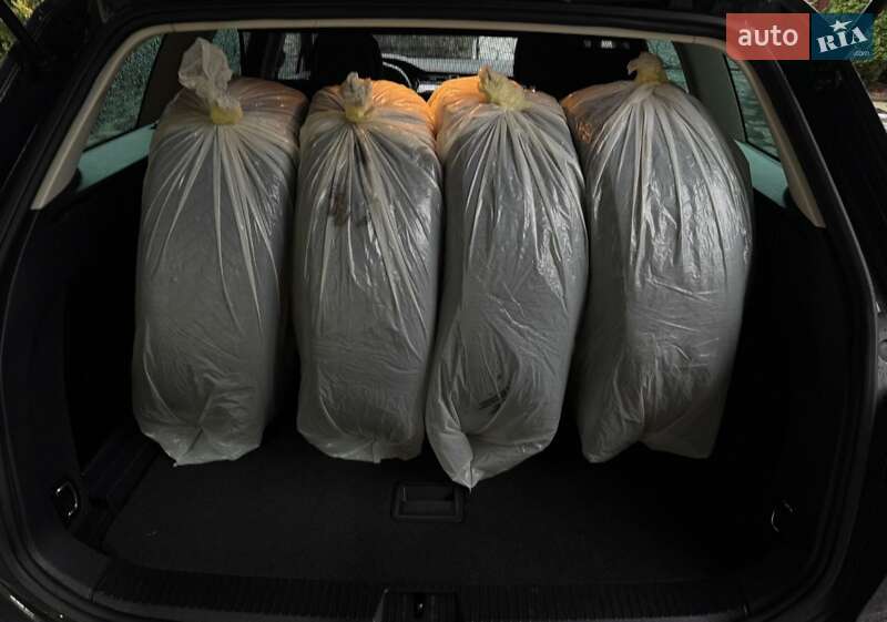 Универсал Volkswagen Passat 2019 в Ужгороде